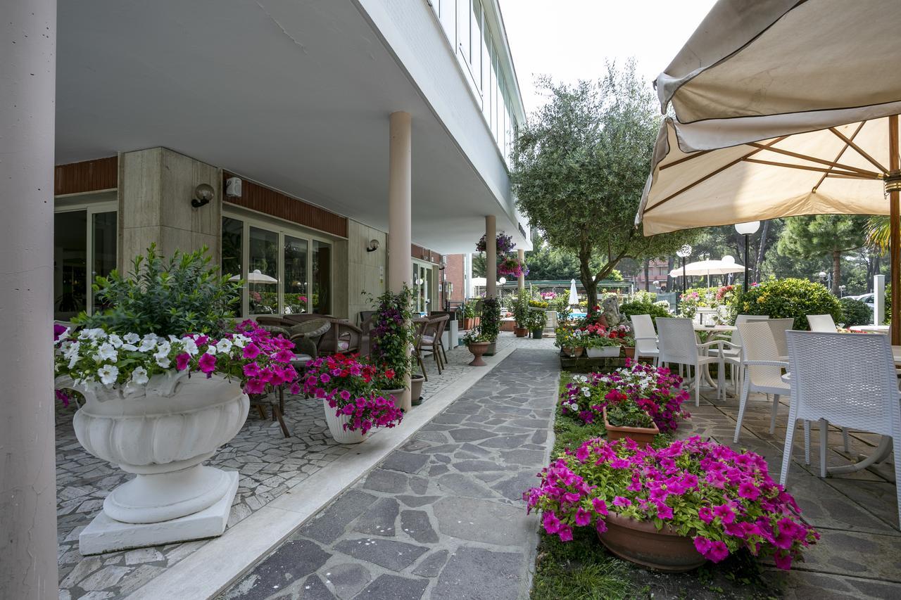 Hotel Ridolfi Milano Marittima Luaran gambar